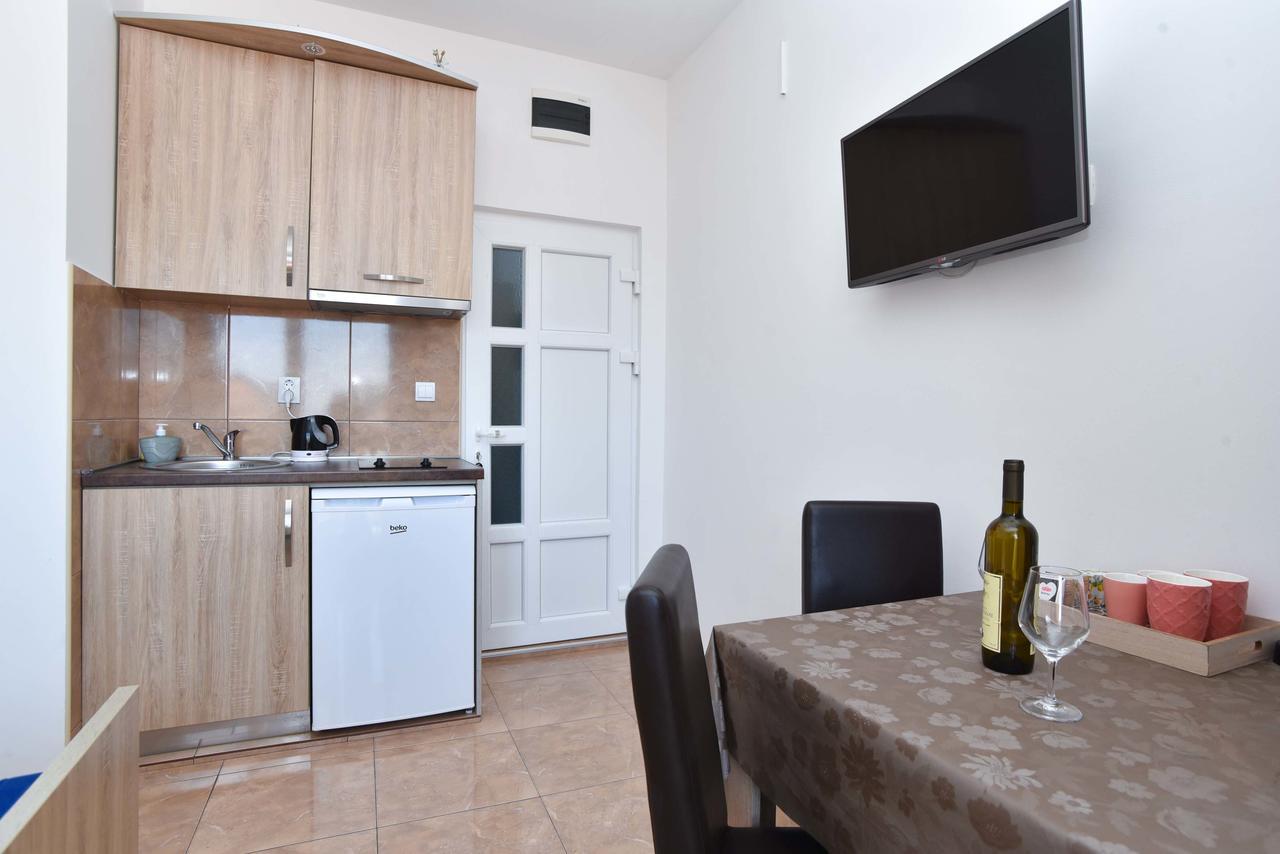 Apartments Jelusic Будва Екстериор снимка