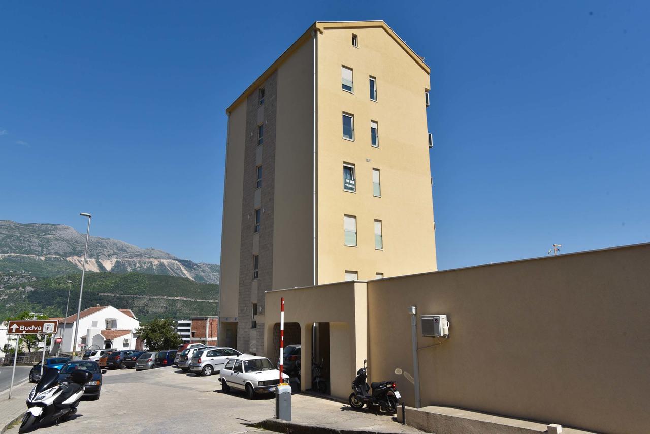 Apartments Jelusic Будва Екстериор снимка