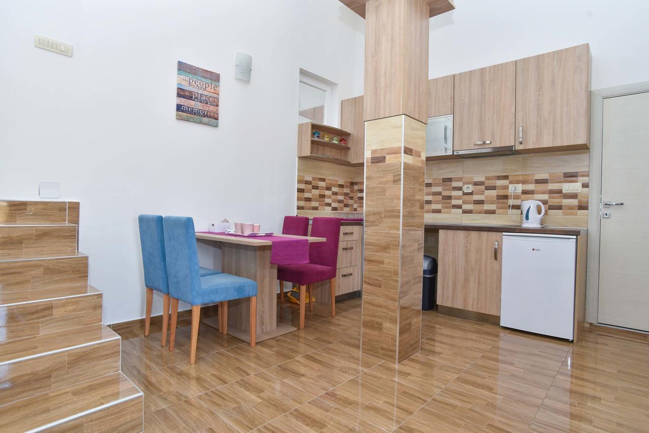 Apartments Jelusic Будва Екстериор снимка