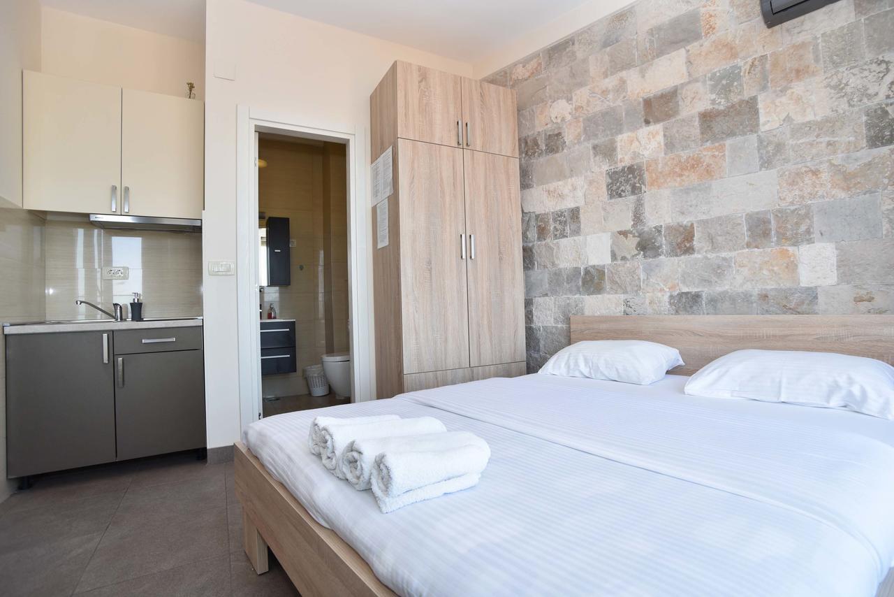 Apartments Jelusic Будва Екстериор снимка